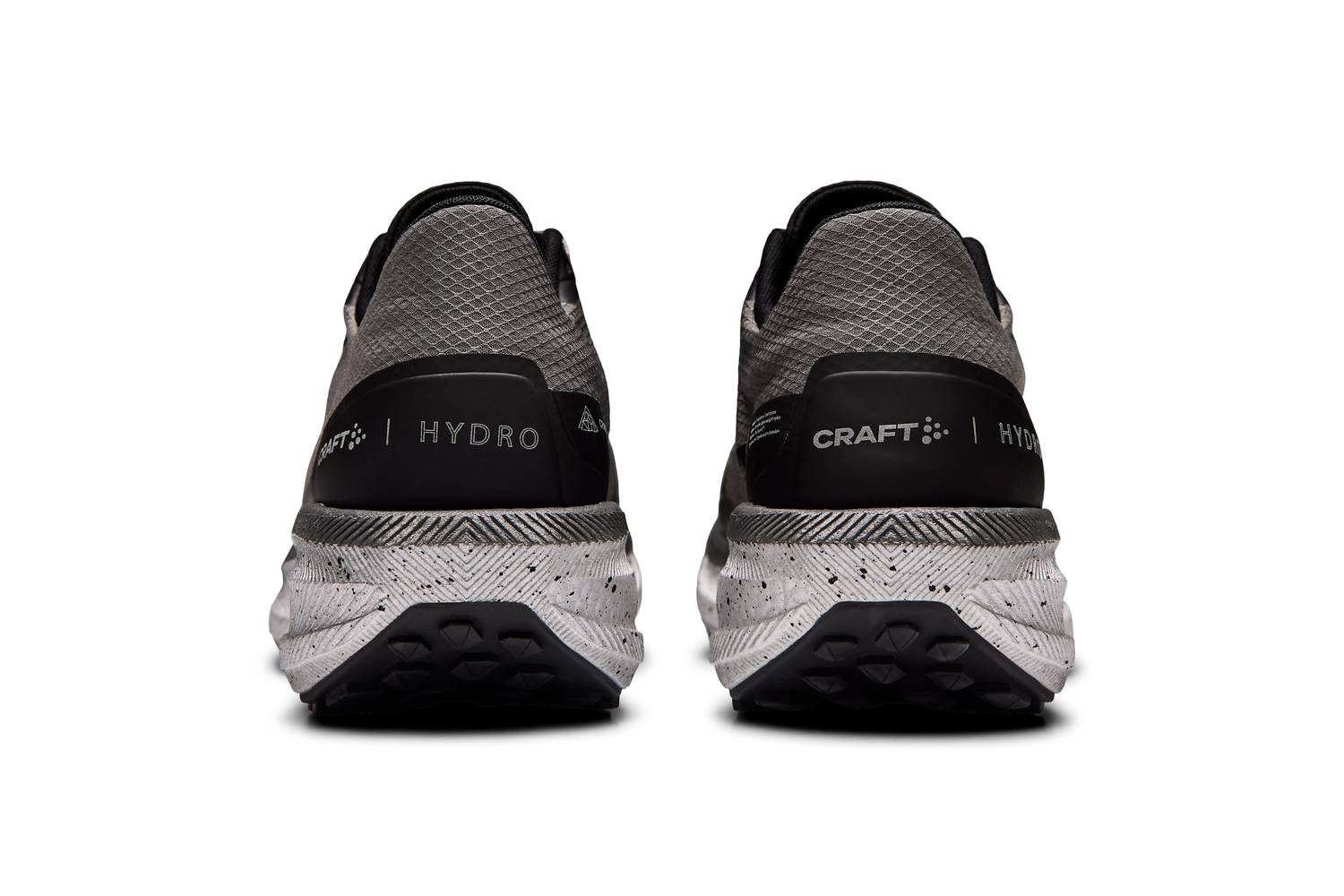 Men's Endurance Trail Hydro Sneakers